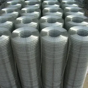 welded-wire-mesh-roll-finished